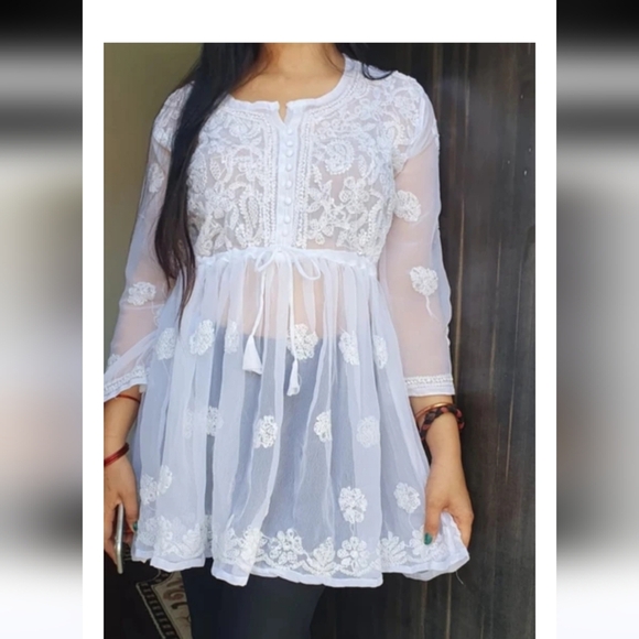 kurti top Tops - Kurti Top Ivory M Embroided Swing Top